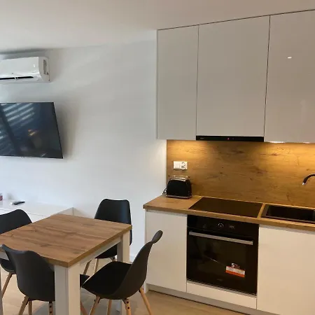 Posesja Kapitanska B18-18 Apartmán